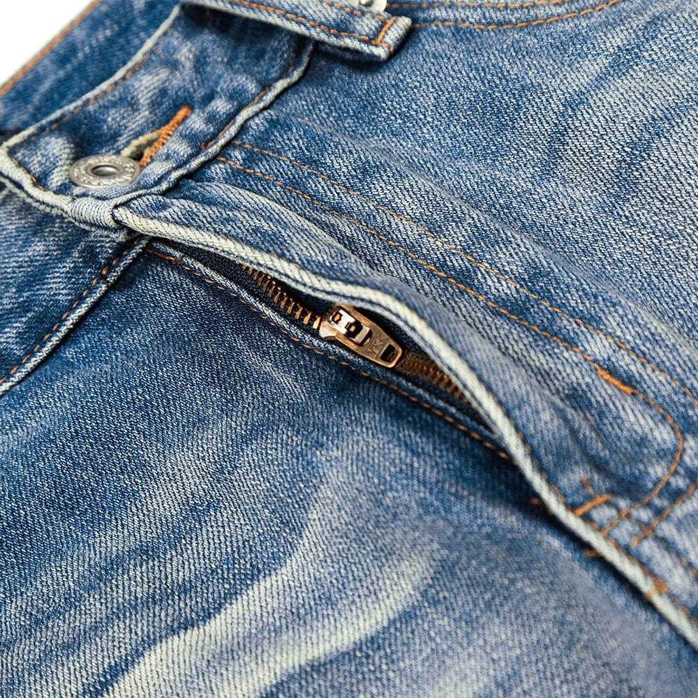 Men Loose Fit Washed Blue Denim Jeans Gradient Street Style Pants - Image 4